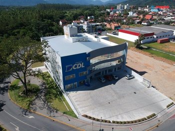 office em Rua Japão, das Nações - Timbó - SC