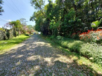land_lot em Rua Poá, Paisagem Renoir - Cotia - SP