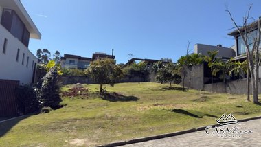 land_lot em Estrada Haroldo Soares Glavan, Cacupé - Florianópolis - SC