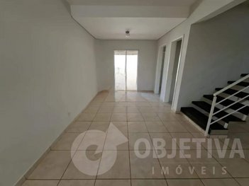 house em Avenida Nicomedes Alves dos Santos, Morada da Colina - Uberlândia - MG