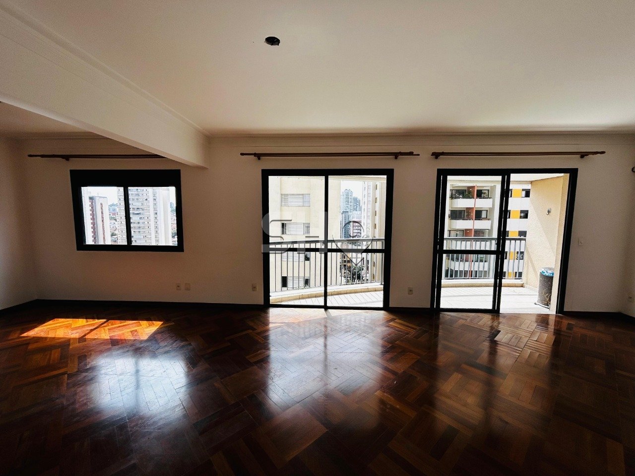 WhatsApp Image 2025-10-14 at 14.16