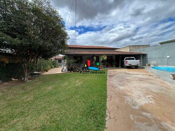 house em Rua Benedito Valadares, Centro - Sete Lagoas - MG