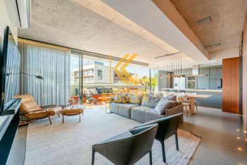 apartment em Rua Carlos Huber, Três Figueiras - Porto Alegre - RS