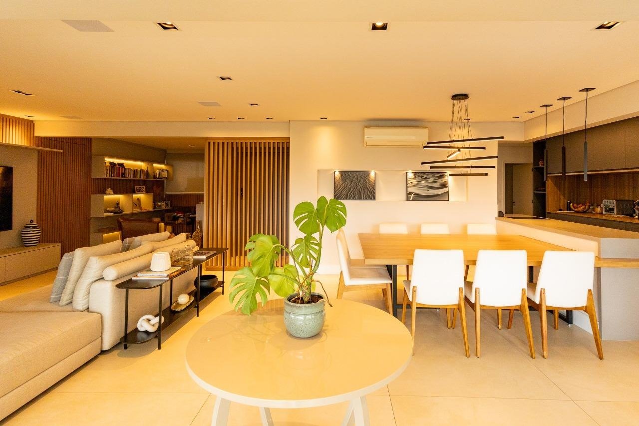 0212bd5c-0c2a-44c4-89d8-2586210a2f6a