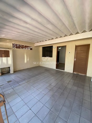 house em Rua Voluntário Benedito Sérgio, Parque São Cristóvão - Taubaté - SP