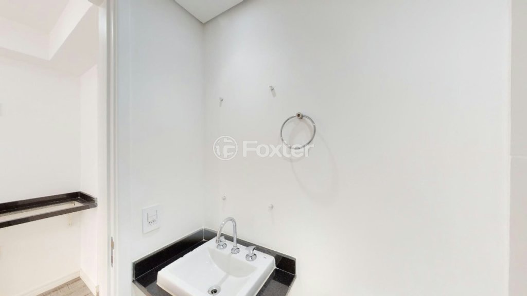 desktop_bathroom02.jpeg