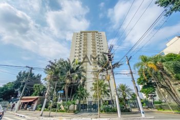 apartment em Rua Voluntários da Pátria, Santana - São Paulo - SP