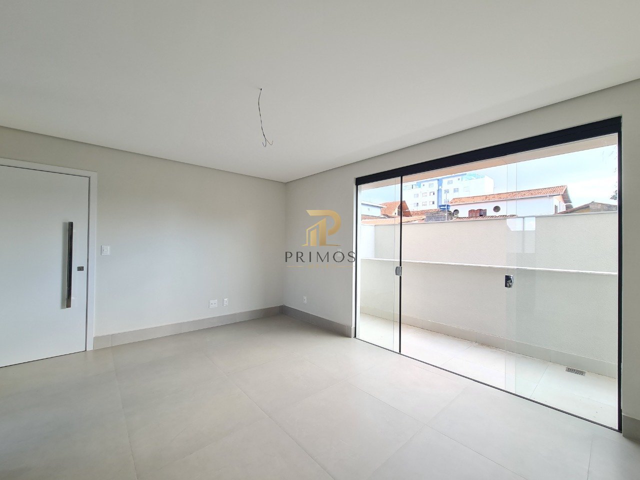 Apartamento com 3 quartos — Planalto, Belo Horizonte