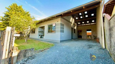 house em Rua Ricardo Althoff, Passo Manso - Blumenau - SC