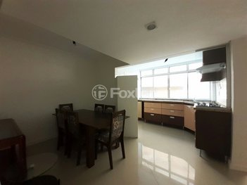 apartment em Avenida Getúlio Vargas, Menino Deus - Porto Alegre - RS