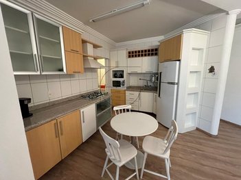 apartment em Rua das Algas, Jurerê - Florianópolis - SC