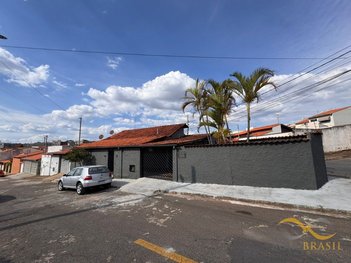 house em Rua Antônio Augusto Alvarenga, Serra Azul - Lavras - MG