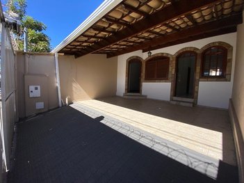 house em Rua Bernardino Oliveira Pena, São João Batista (Venda Nova) - Belo Horizonte - MG