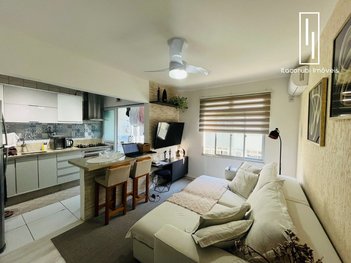 apartment em Rua Luiz Oscar de Carvalho, Trindade - Florianópolis - SC