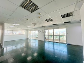 office em Americo Brasiliense, Chácara Santo Antônio (Zona Sul) - São Paulo - SP