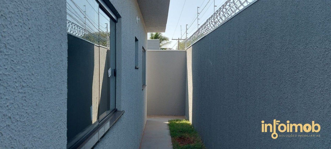 WhatsApp Image 2025-12-04 at 11.42