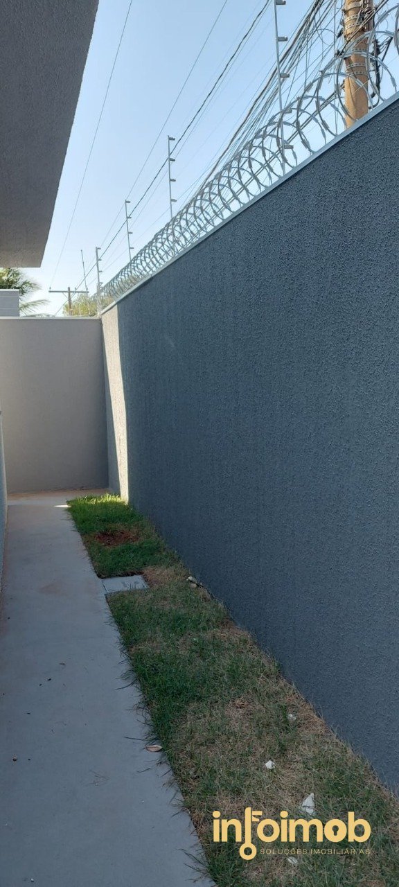 WhatsApp Image 2025-12-04 at 11.42