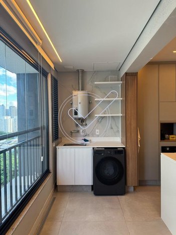 apartment em Rua Bonnard, Alphaville Empresarial - Barueri - SP