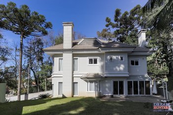 house em Rua das Araras, Novo Mundo - Curitiba - PR