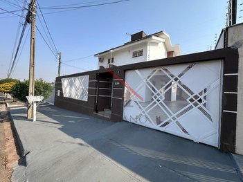 house em Rua Anhangüera, São Pedro - Londrina - PR