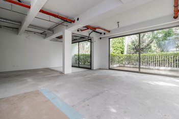 apartment em Praça Coronel Pires de Andrade, Jardim Europa - São Paulo - SP
