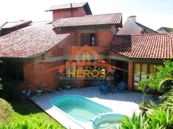 house em Rua Irmã Jacomina Veronese, Jardim Isabel - Porto Alegre - RS