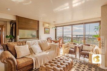 apartment em Rua Doutor Mário Totta, Tristeza - Porto Alegre - RS