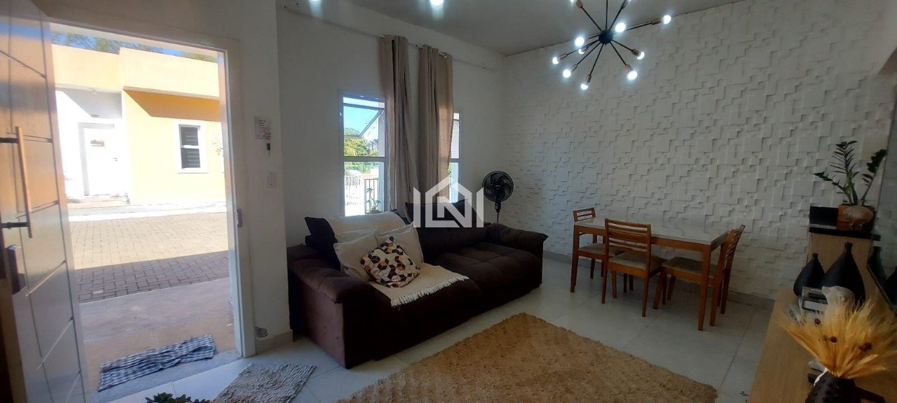 casa a venda no condominio juriti garden - sala
