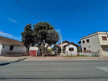 house em Rua Sílvio Burigo, Oficinas - Tubarão - SC