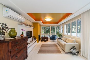 apartment em Rua Pedro Ivo, Mont Serrat - Porto Alegre - RS