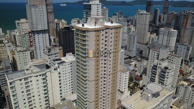 apartment em Rua 254, Meia Praia - Itapema - SC