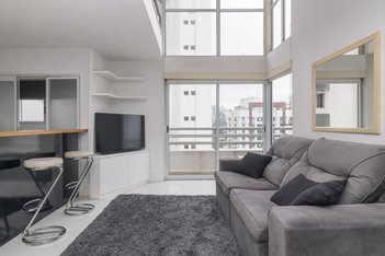 apartment em Rua Pascoal Vita, Vila Madalena - São Paulo - SP