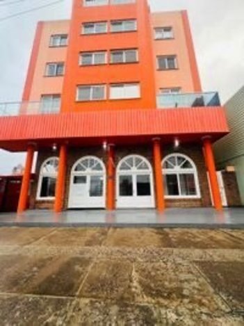 business em Avenida José Bonifácio, Centro - Torres - RS