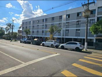 apartment em Avenida Vicente Machado, Campina do Siqueira - Curitiba - PR