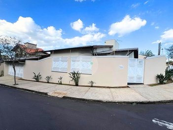 house em Rua Eduardo do Prado F. Braga, Jardim Acapulco - São Carlos - SP