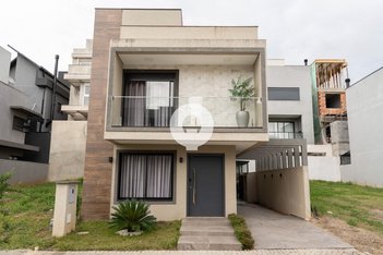 house em Rua Irma Schreiner Maran, Santa Cândida - Curitiba - PR