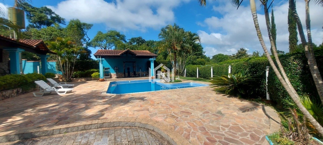 Casa terrea a venda no los alamos com academia e piscina