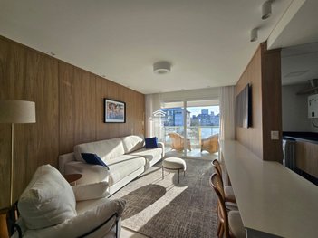 apartment em Rua dos Chernes, Jurerê - Florianópolis - SC