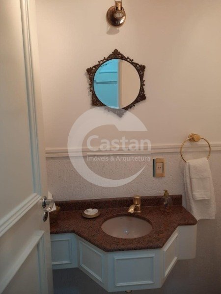 WhatsApp Image 2025-10-28 at 16.22