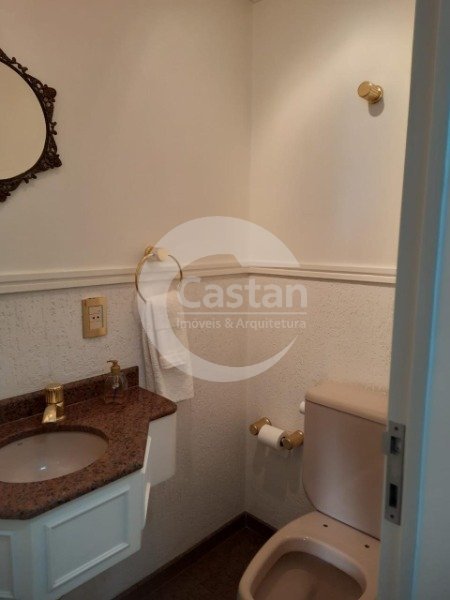 WhatsApp Image 2025-10-28 at 16.22