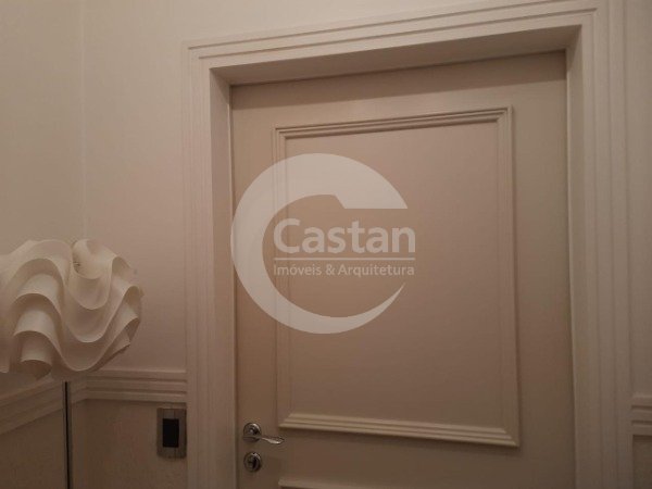 WhatsApp Image 2025-10-28 at 16.22