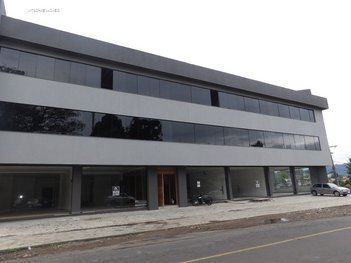 office em Avenida General José Antônio Flores da Cunha, Centro - Sapiranga - RS