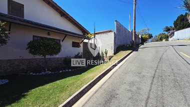 house em Rua Professora Neide Terezinha Canal Pereira, Loteamento Jardim das Paineiras - Itatiba - SP