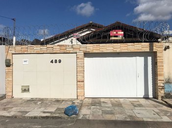 house em Rua Mônaco, Parangaba - Fortaleza - CE