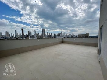 apartment em Avenida do Estado Dalmo Vieira, Centro - Balneário Camboriú - SC