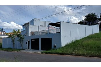house em Rua dos Pinheiros, Jardim Porangaba - Águas de São Pedro - SP