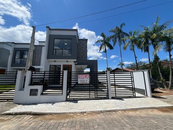 house em Rua Carlos Nuss, Centro - Guabiruba - SC