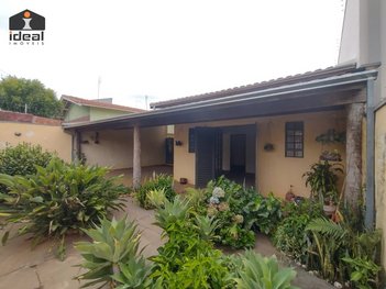 house em Rua Agenor Nogueira, Vila São Lúcio - Botucatu - SP