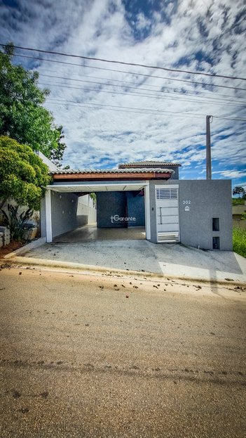 house em Rua Yukio Sakata, Cachoeirinha - Bom Jesus dos Perdões - SP