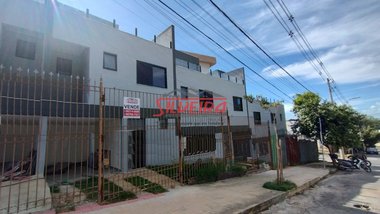 house em Rua Carlyle Guimarães Cardoso, Planalto - Belo Horizonte - MG